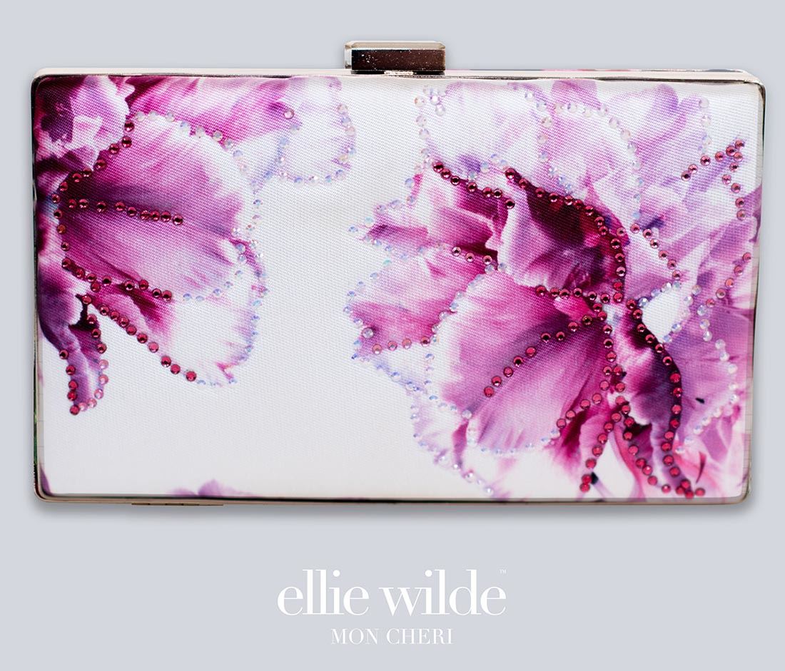Prom Clutch: Must-Have Items Image
