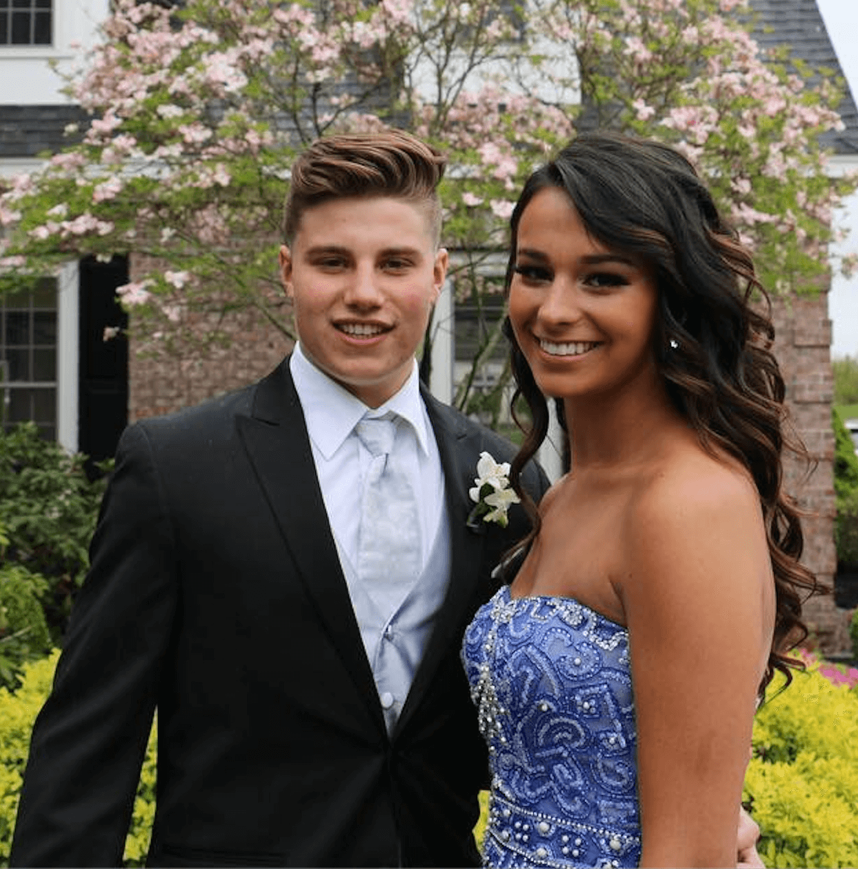Prom Mobile Image